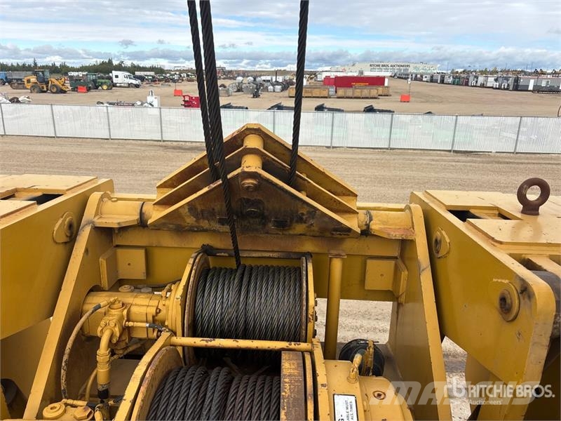 CAT D8K Pipelayer w/ 2000 Midwestern M583 Conversion Rohrverlegeraupen