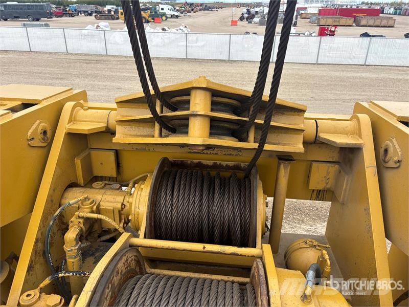 CAT D8K Pipelayer w/ 2005 Midwestern M583 Conversion Slagači cijevi
