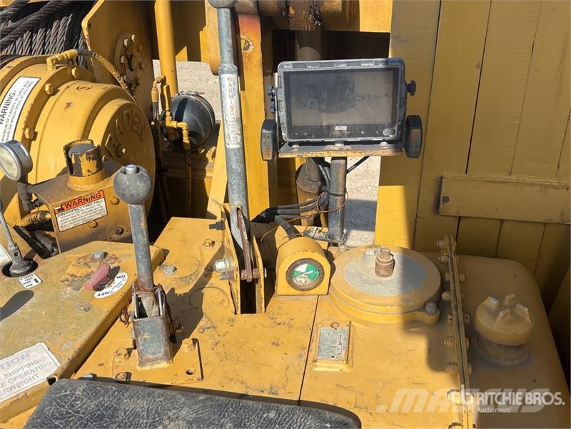 CAT D8K Pipelayer w/ 2000 Midwestern M583 Conversion Rohrverlegeraupen
