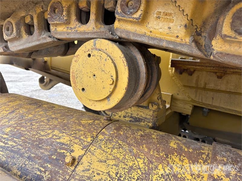 CAT D8K Pipelayer w/ 2005 Midwestern M583 Conversion Slagači cijevi