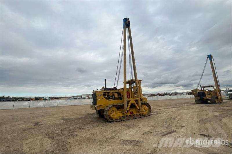 CAT D8K Pipelayer w/ 2005 Midwestern M583 Conversion Slagači cijevi