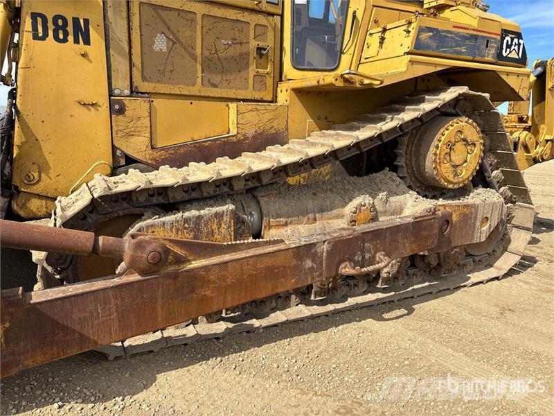 CAT D8N 履帶推土機