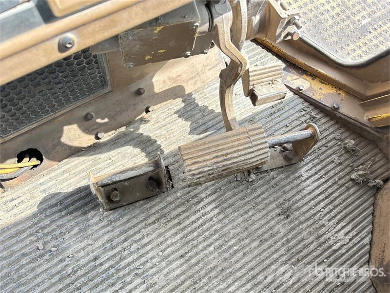 CAT D8N 履帶推土機