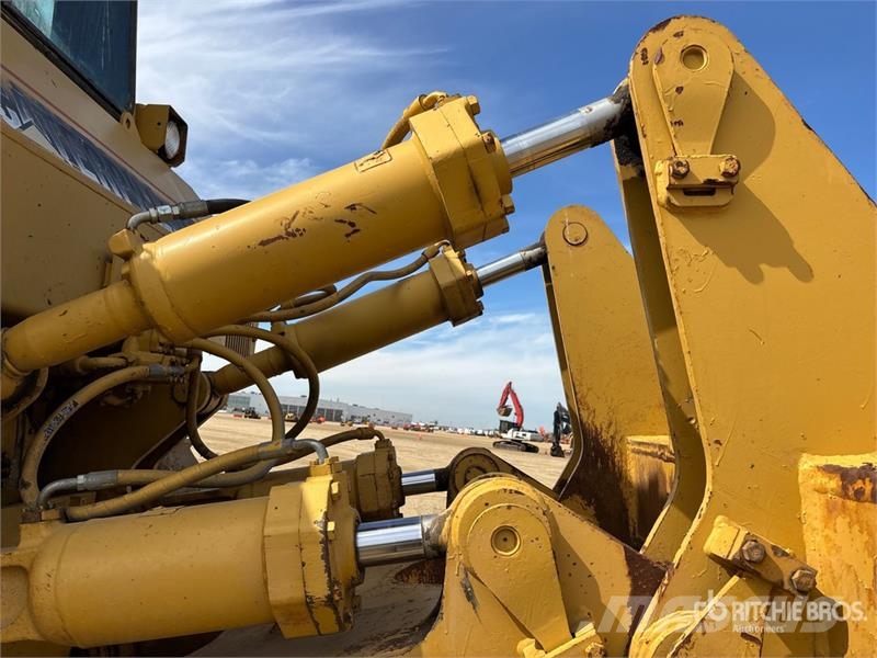 CAT D8N 履帶推土機
