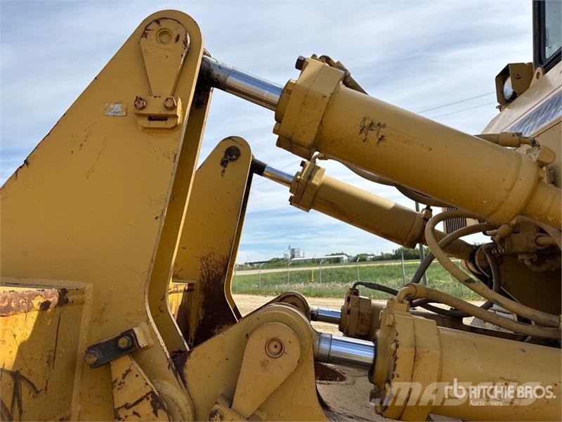CAT D8N 履帶推土機