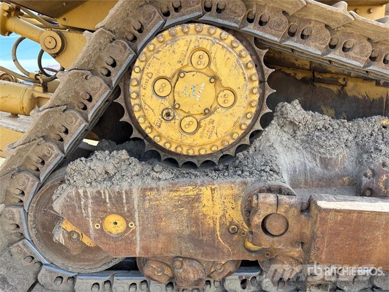 CAT D8N 履帶推土機
