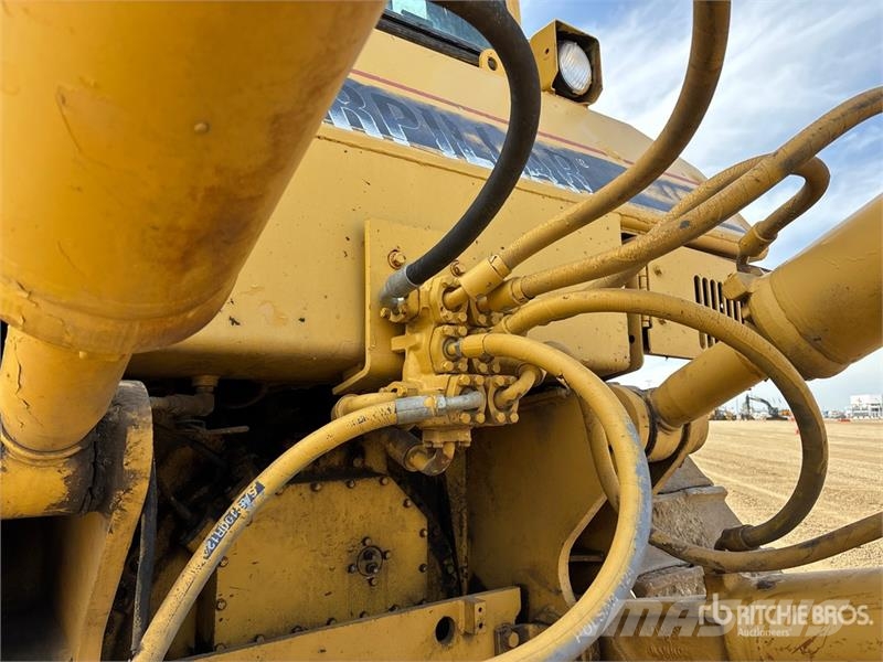 CAT D8N 履帶推土機