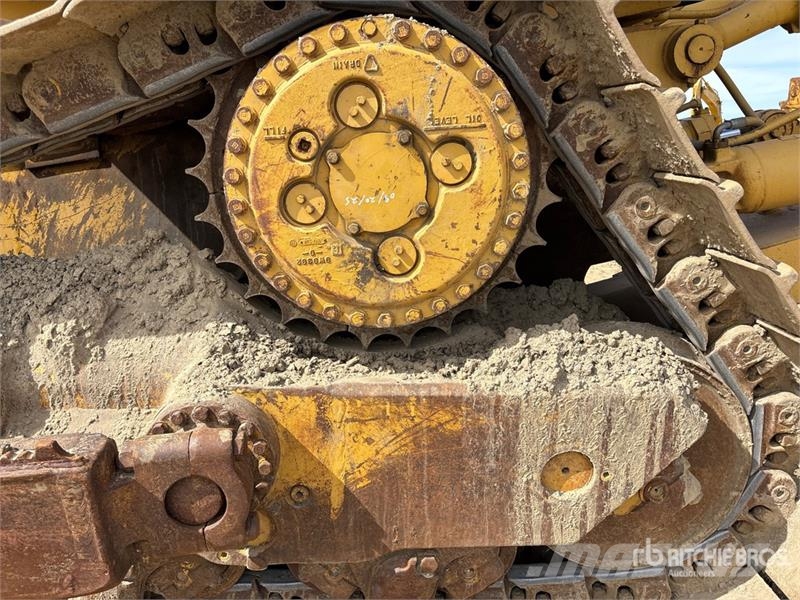 CAT D8N 履帶推土機