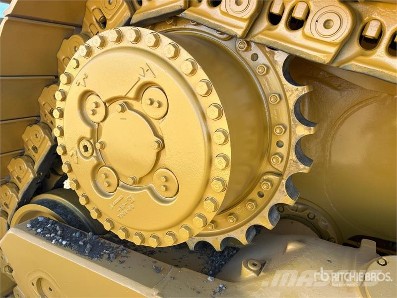 CAT D8R Buldožeri guseničari