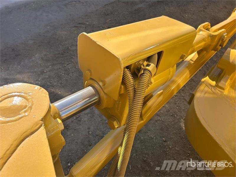 CAT D8R Buldožeri guseničari