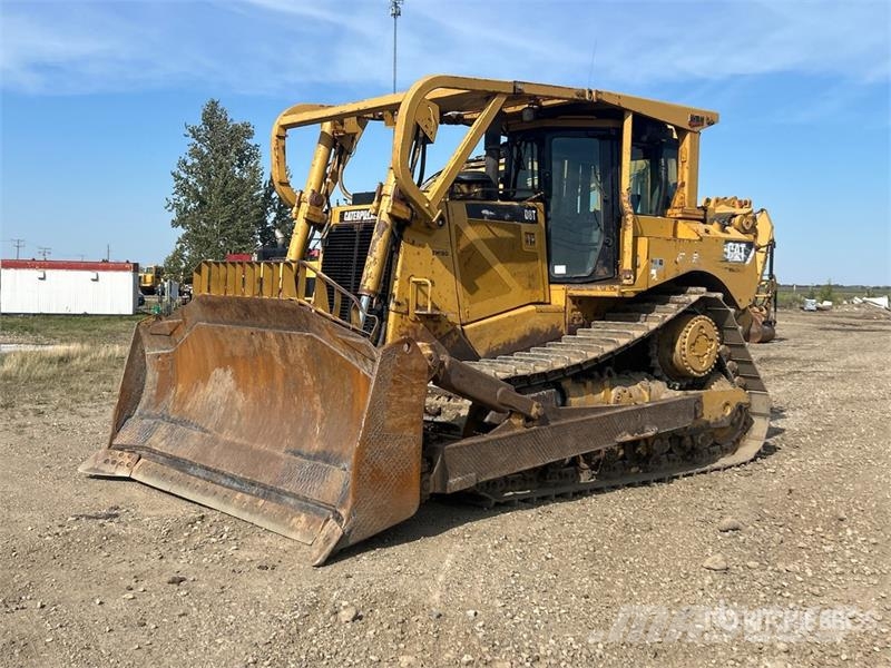 CAT D8T 履帶推土機