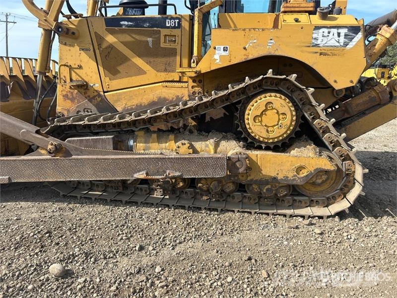 CAT D8T 履帶推土機