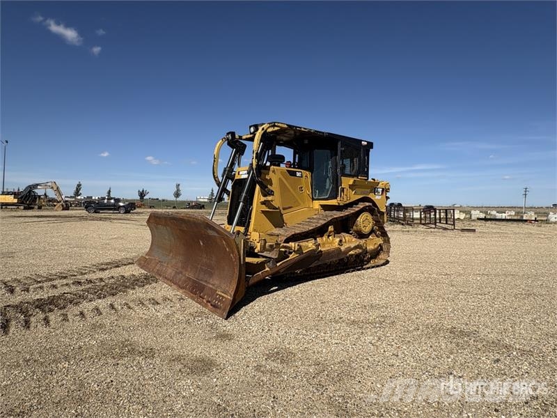 CAT D8T lánctalpas dózerek