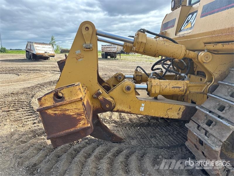 CAT D8T 履帶推土機