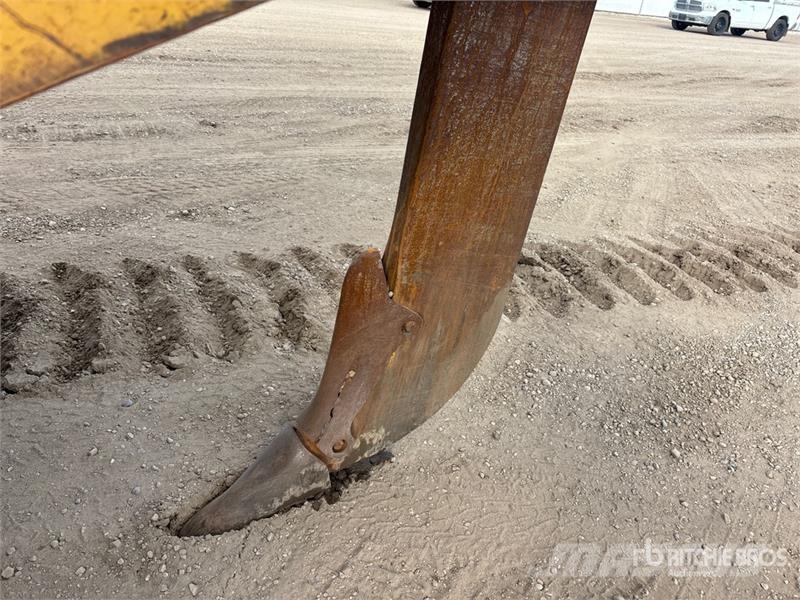CAT D8T ブルドーザー