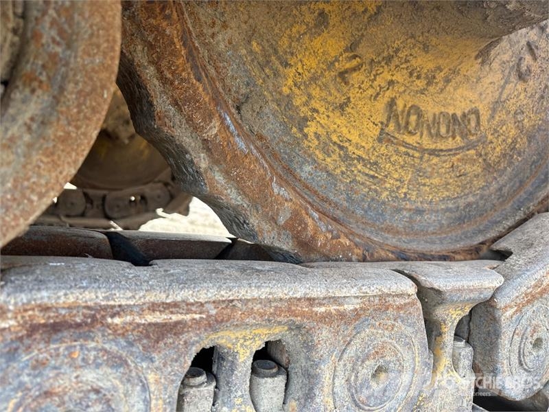 CAT D8T 履帶推土機