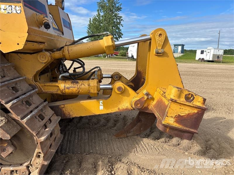 CAT D8T Гусеничні бульдозери