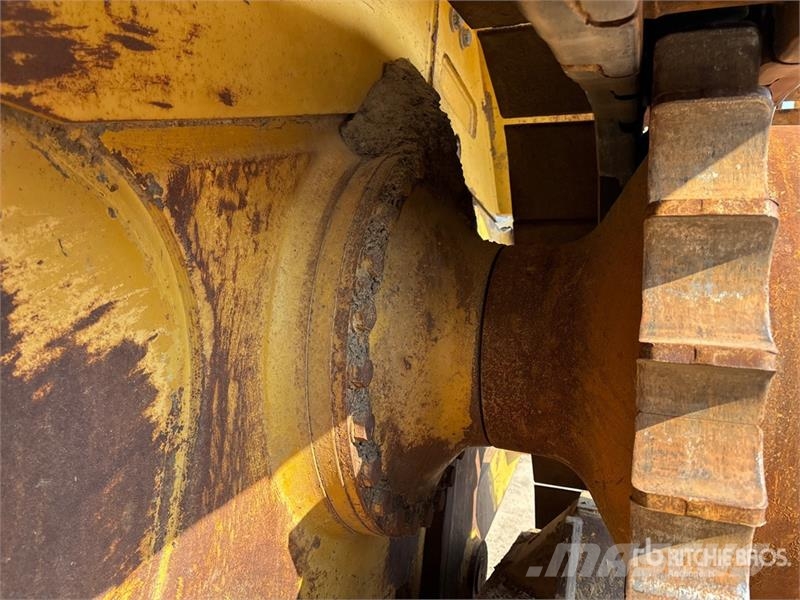 CAT D8T Rupsdozers