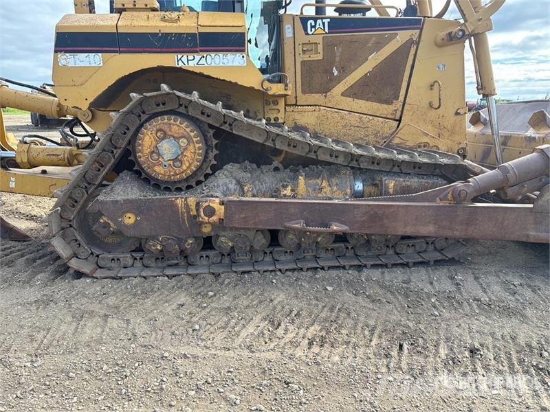 CAT D8T 履帶推土機