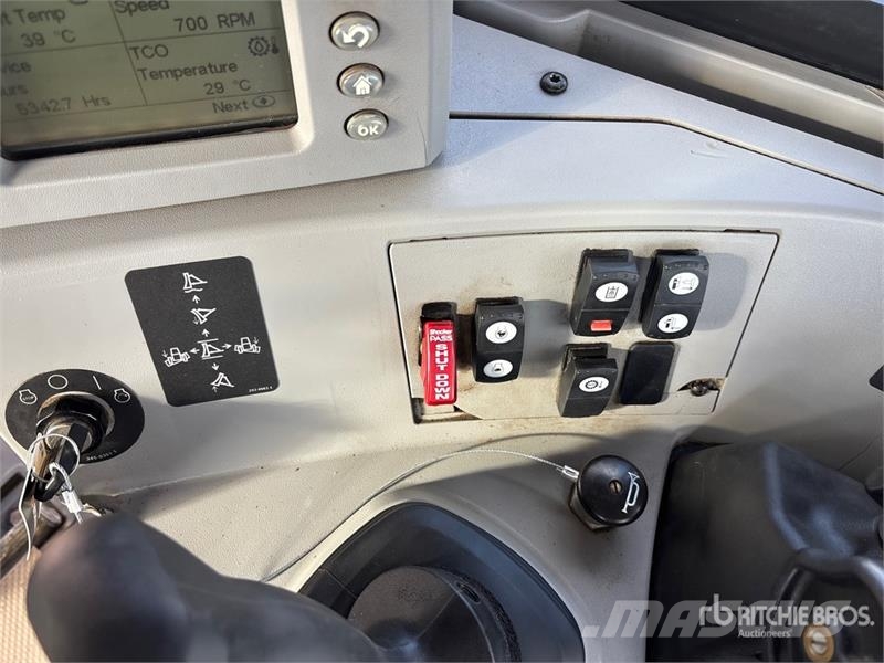 CAT D8T ブルドーザー