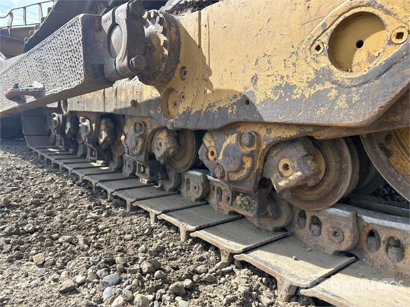 CAT D8T 履帶推土機
