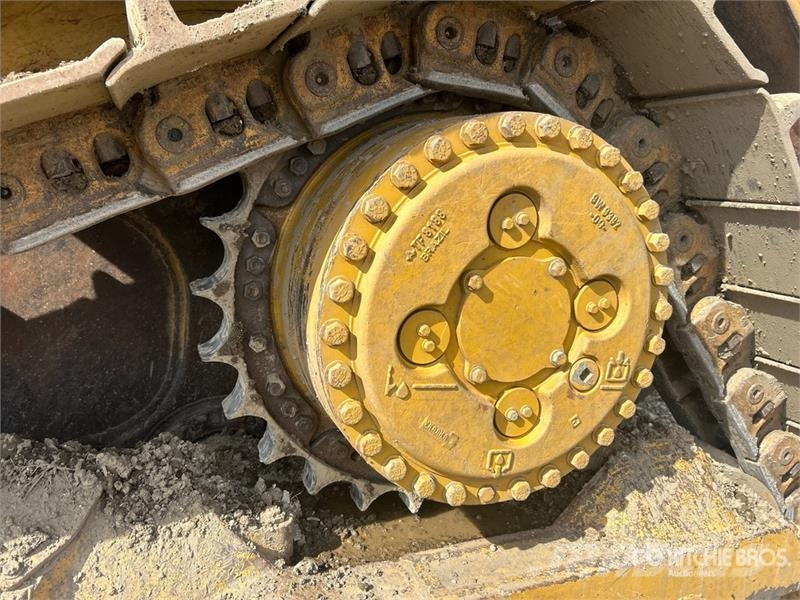 CAT D8T 履帶推土機