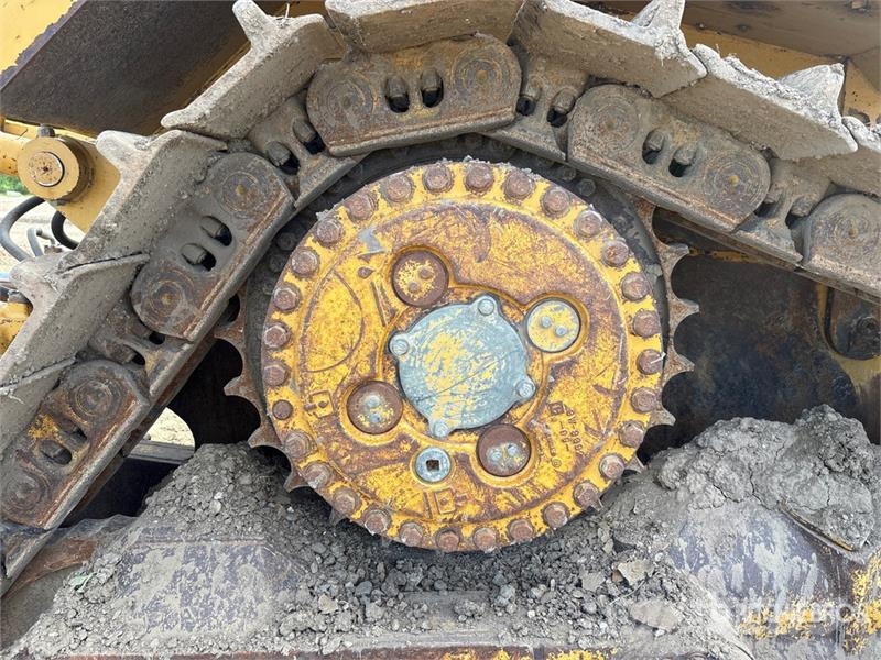 CAT D8T 履帶推土機