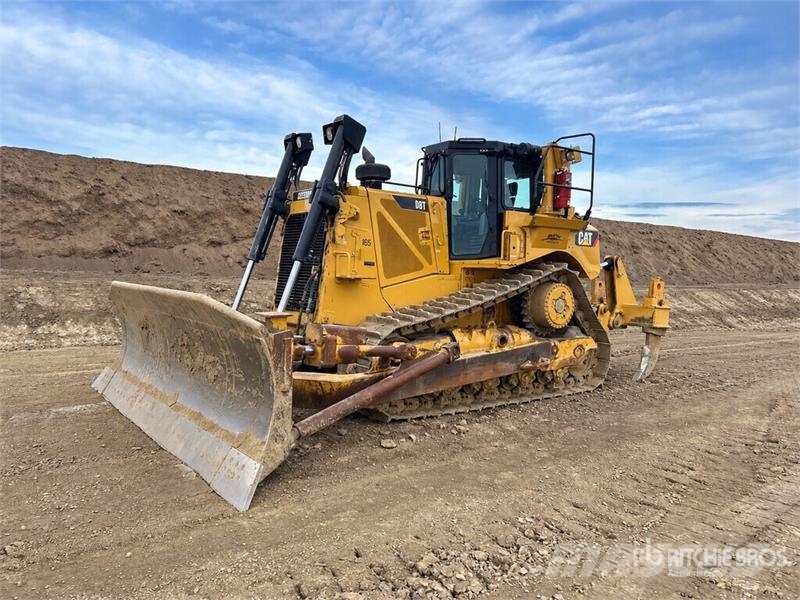 CAT D8T Buldožeri gusjeničari