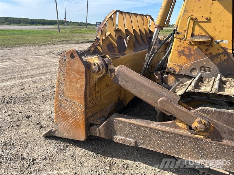 CAT D8T 履帶推土機