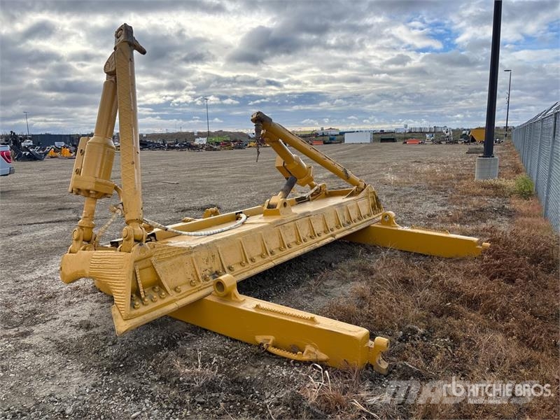 CAT D8T نصول