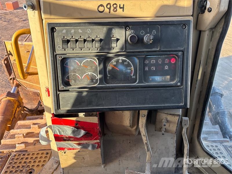 CAT D9 Crawler Dozer Buldožeri guseničari