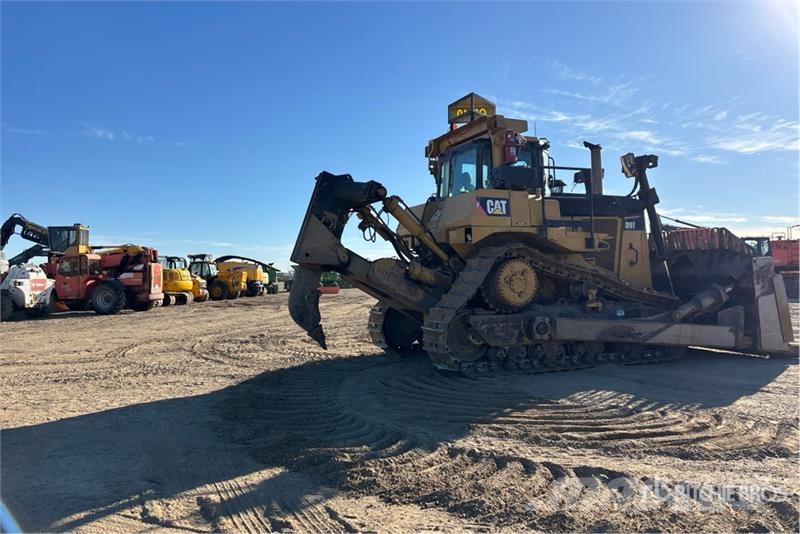 CAT D9 Crawler Dozer Kāpurķēžu buldozeri