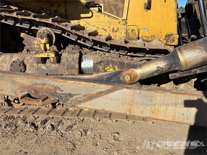 CAT D9 Crawler Dozer Kāpurķēžu buldozeri