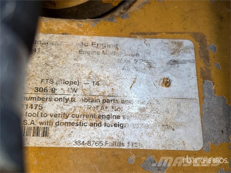 CAT D9 Crawler Dozer Buldožeri guseničari