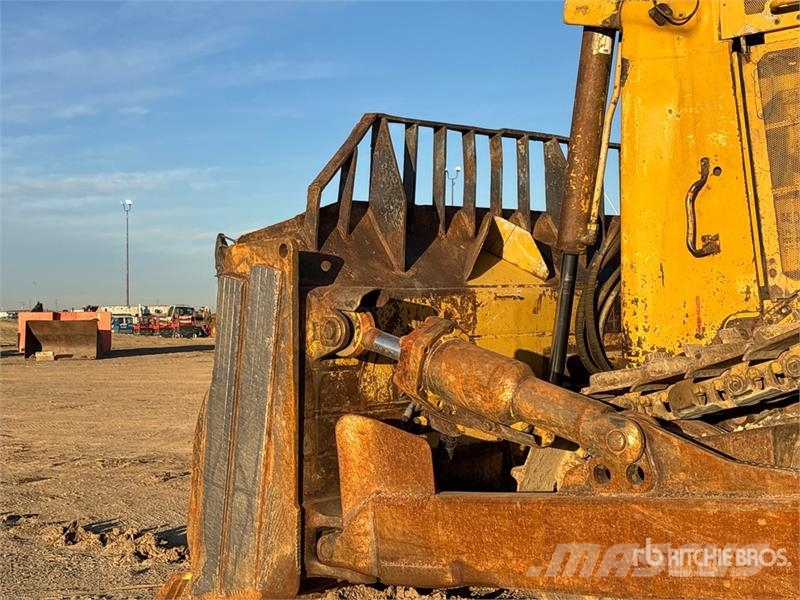 CAT D9 Crawler Dozer Buldožeri guseničari