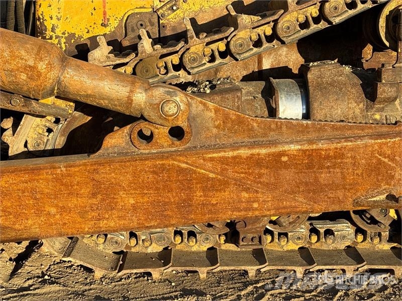 CAT D9 Crawler Dozer Buldožeri guseničari