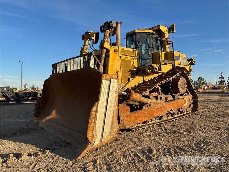 CAT D9 Crawler Dozer Buldožeri guseničari