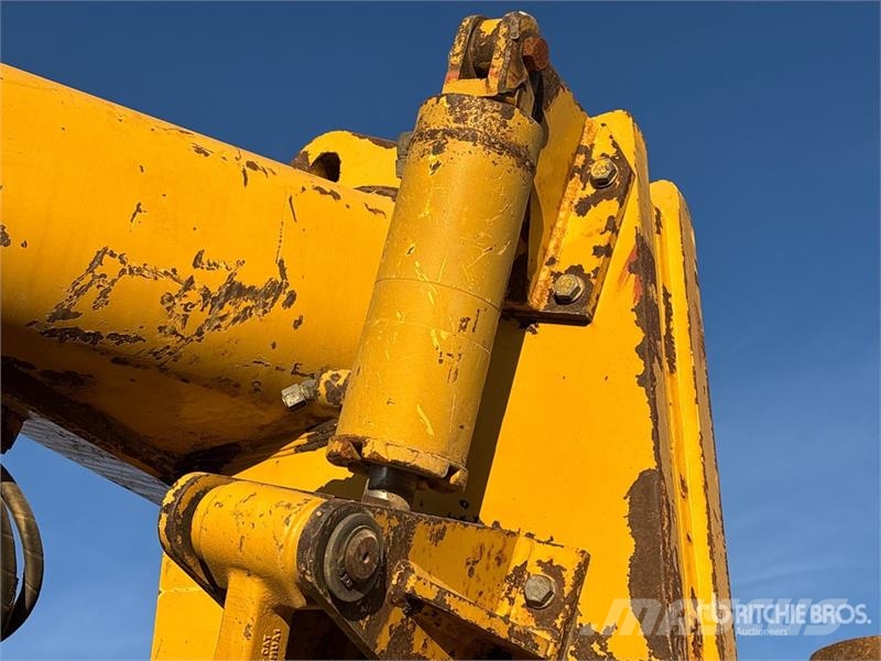 CAT D9R Buldozer sobre oruga