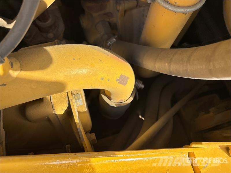 CAT D9T Crawler Dozer lánctalpas dózerek