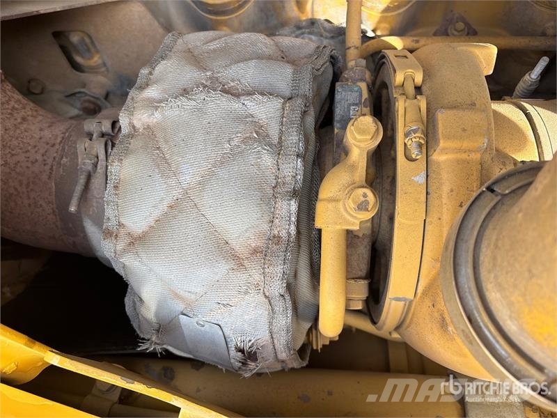 CAT D9T Crawler Dozer lánctalpas dózerek