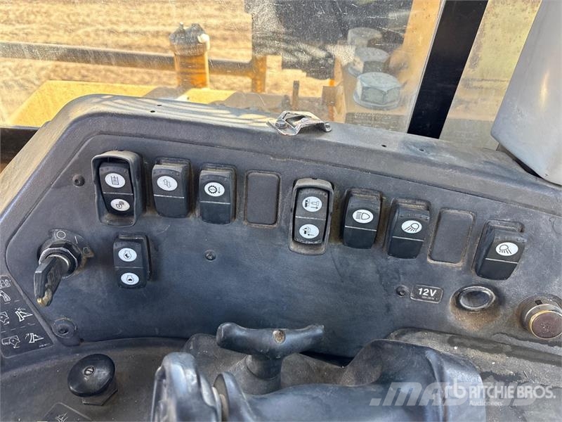 CAT D9T Crawler Dozer Buldozer sobre oruga