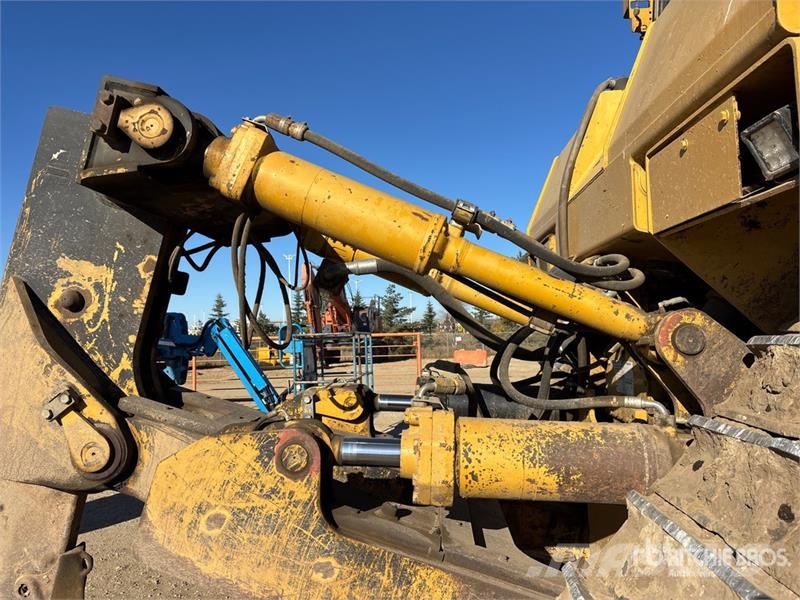 CAT D9T Crawler Dozer Buldozer sobre oruga