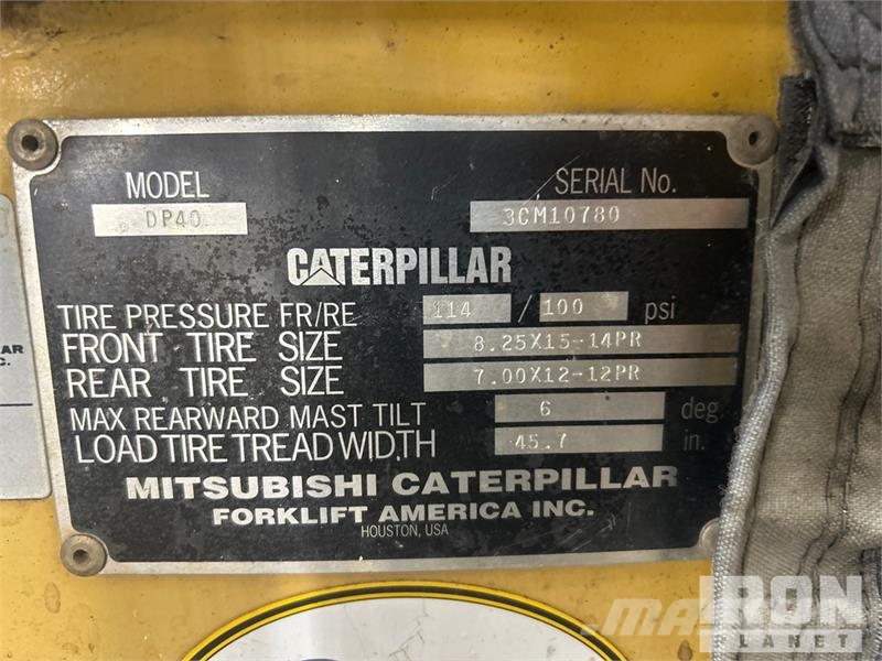 CAT DP 40 8000 lb Pneumatic Tire Forklift Інше