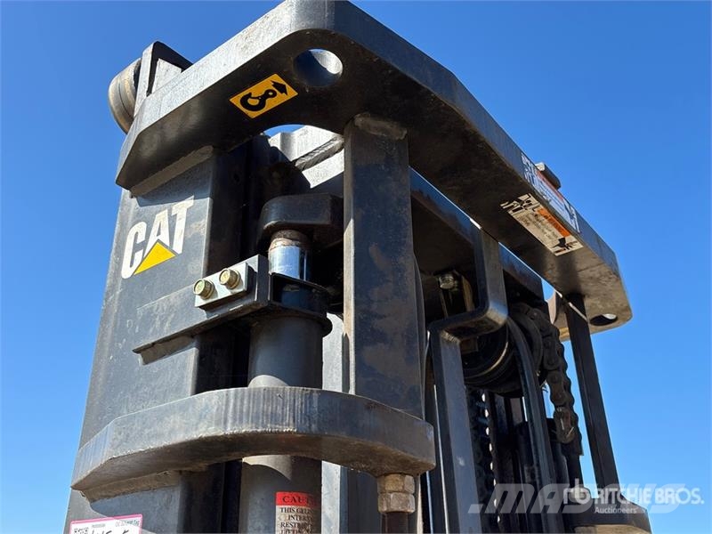 CAT E6500 4000 lb Electric Forklift 전동 지게차