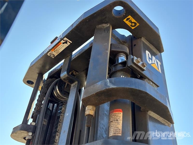 CAT E6500 4000 lb Electric Forklift 전동 지게차