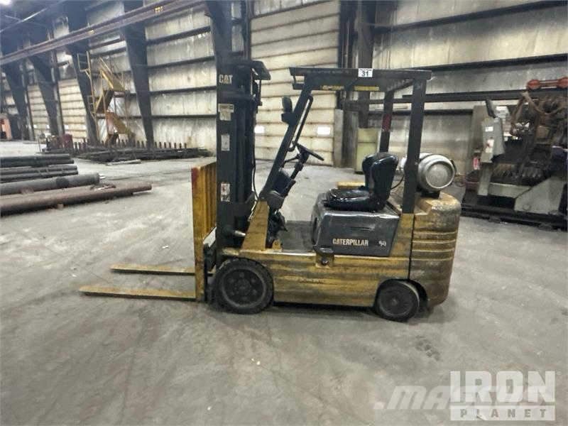CAT GC25 4650 lb Forklift Kahveltõstukid - muud