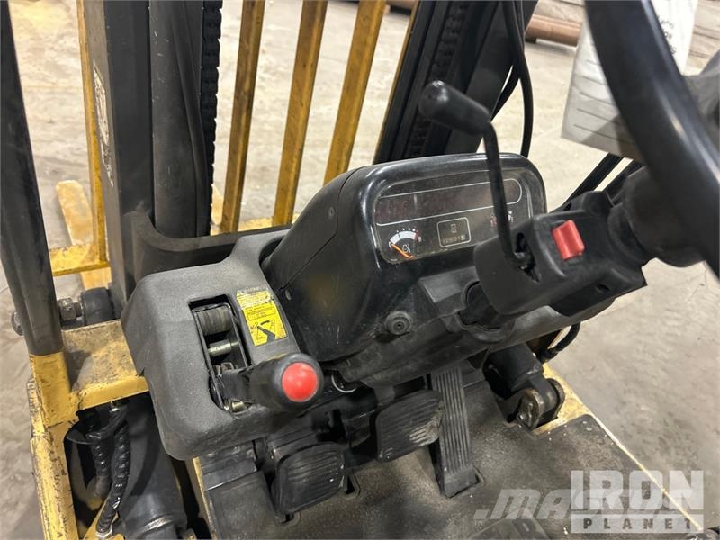 CAT GC25 4650 lb Forklift Kahveltõstukid - muud