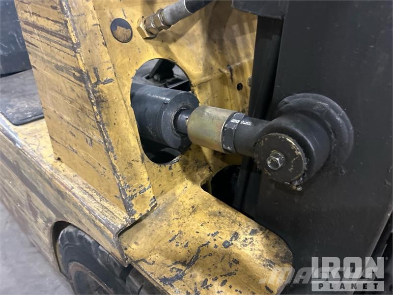 CAT GC25 4650 lb Forklift Kahveltõstukid - muud