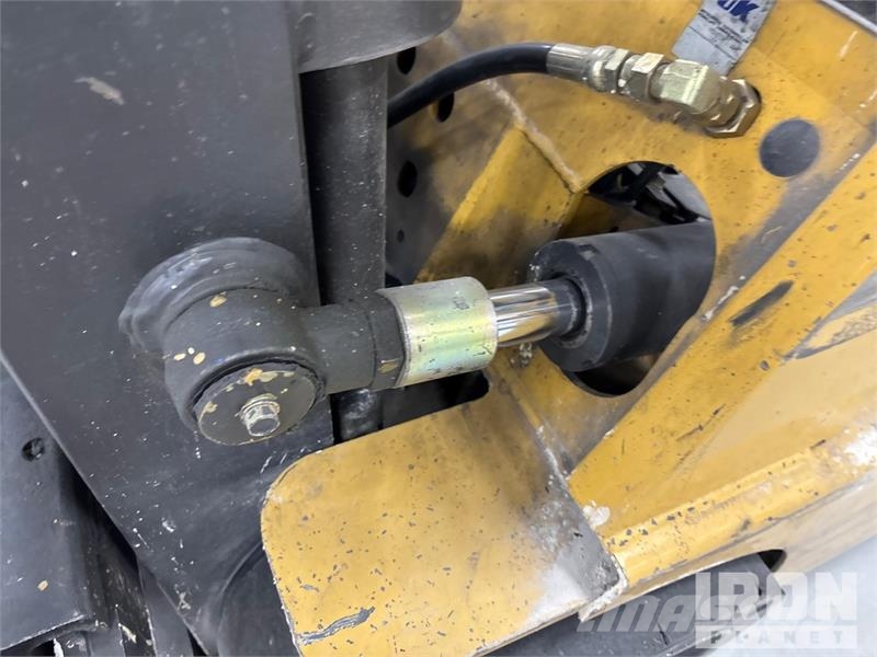 CAT GC25 5000 lb Cushion Tire Forklift Heftrucks overige