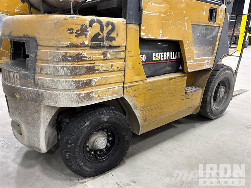 CAT GC25 5000 lb Forklift Інше